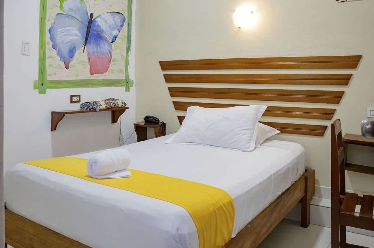Simple La Casona Inn